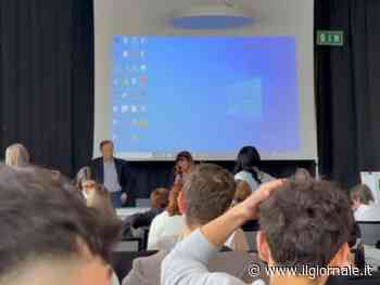 "Vorrei prenderti a sberle". La presidente dell'Anpi choc contro lo studente di destra