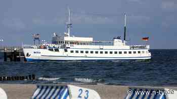 Großeinsatz in Kühlungsborn: Ausflugsdampfer "MS Baltica" droht in der Ostsee zu sinken