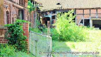 Kein Grund zum Feiern: Saal der alten Gaststätte in Emmerstedt