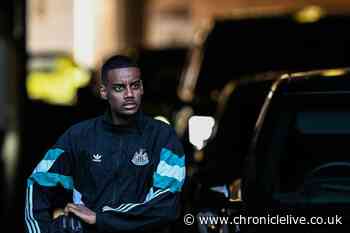 Alexander Isak squad update as Newcastle United stars arrive at Leicester