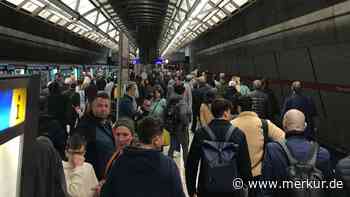 Besucherstrom unterwegs: München ist ein einziger Stau!