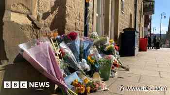 Tributes to teenager after fatal stabbing