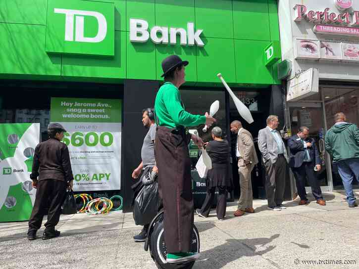 TD Bank opens new Bronx branch with festive fanfare and focus on community