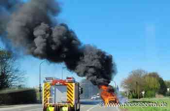 FW-GE: Brennender Pkw auf der Ulfkotter Straße