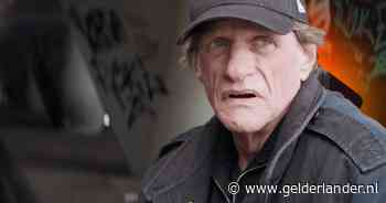 ‘Omstreden verslavingsdeskundige Keith Bakker (64) overleden’