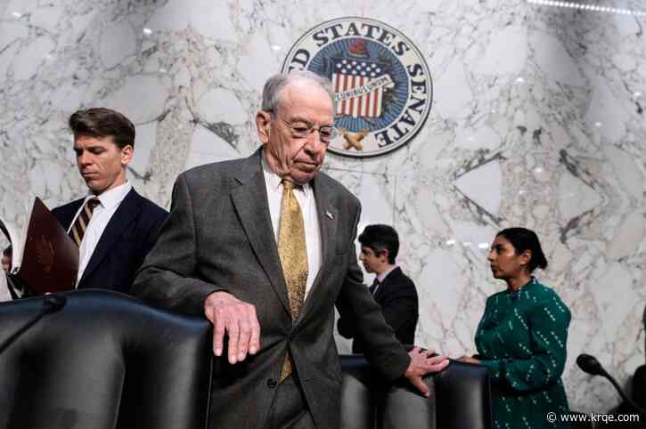 Seven GOP senators sign onto bill to check Trump's trade authority