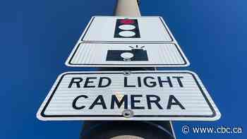 Installation underway on 10 new red light cameras in Windsor