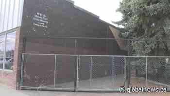 Town of Cardston removes controversial alleyway mural after hearing concerns