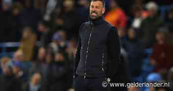 Dramatisch negatief record voor Ruud van Nistelrooij na wéér kansloze nederlaag met Leiceister City: ‘Heel teleurstellend’