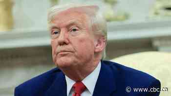 U.S. government can use 18th century law to deport migrants, top court says