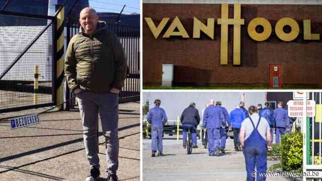 Ex-werknemer Peter (53) getuigt exact één jaar na faillissement Van Hool: “Mochten ze me morgen bellen, ik zou niet teruggaan”