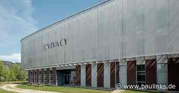 Maßgeschneiderte Fassade aus Edelstahlgewebe für Vivacy