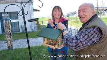 Diese Futterstation bringt in Fuchstal Mensch und Tier zusammen