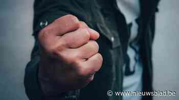 Internering bevolen voor agressieve Truienaar die met agenten wou “dansen”