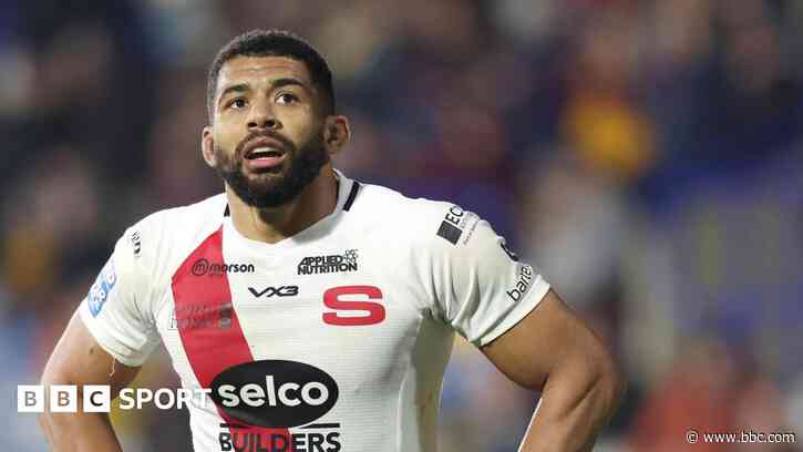 Leeds re-sign former captain Watkins from Salford