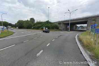 Komt er een einde aan sluipverkeer dat buurt al jaren teistert? Kruispunt bij bedrijvenzone Gosset wordt aangepakt