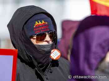 Federal election delays decision to move on from plagued Phoenix pay system