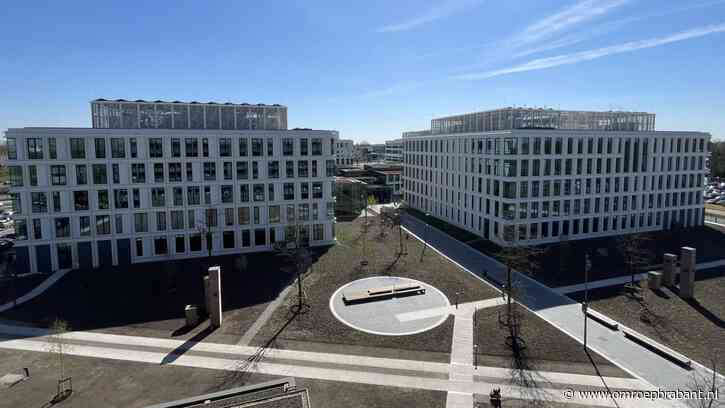 Groot, groter... ASML: vier gebouwen voor 4000 medewerkers geopend