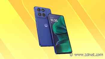 This $400 Motorola phone comes with built-in stylus and a fantastic OLED display