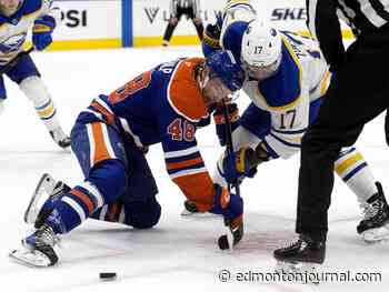 Edmonton Oilers bring in big centre due to injury emergency