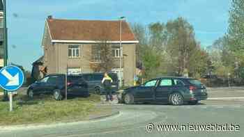 Twee auto’s betrokken bij ongeval in Meeuwen