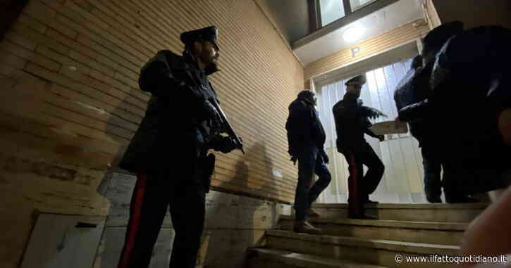 Napoli, 15enne sequestrato mentre va a scuola: liberato dopo ore. Fermato un uomo