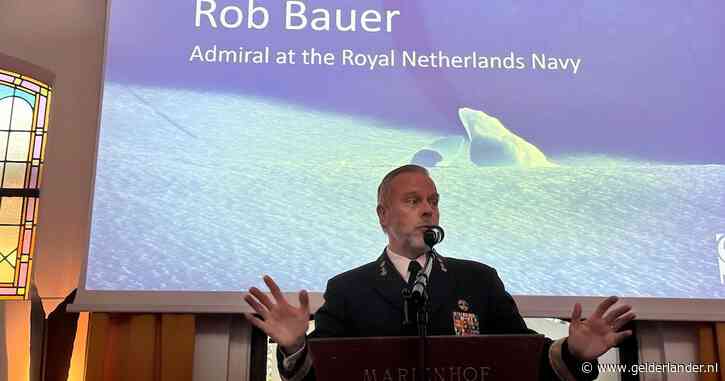 Admiraal Bauer over geopolitieke strijd om de Noordpool: ‘Business as usual is geen optie meer’