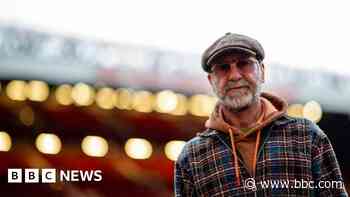 Cantona is new co-owner of FC United of Manchester