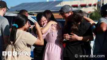 Dominican Republic nightclub collapse kills 98