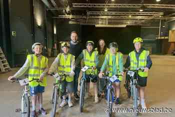 Leerlingen 5de en 6de leerjaar leggen fietsexamen af in binnenstad