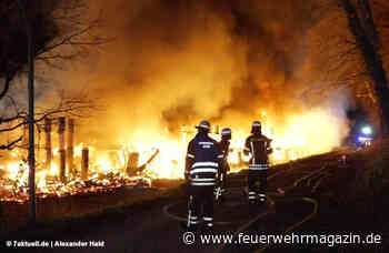 Außenlager von Hornbach-Baumarkt abgebrannt
