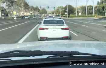 Video: Audi-aso veroorzaakt aanrijding