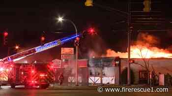 7 FDs battle Mich. 3-alarm supermarket blaze