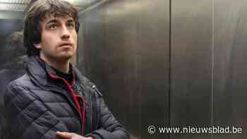 Laurens Van de Velde stelt boek over strijd tegen anorexia voor bij De Zondvloed: “Hij gaat ook in gesprek met psychologe”