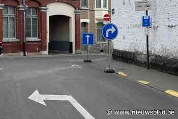 Verwarring in Tongeren: verkeersborden wijzen plots twee verschillende kanten uit