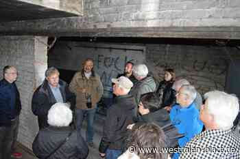 Rundgang mit Blick auf Geschichte und Zukunft des Bahnhofs in Löhne
