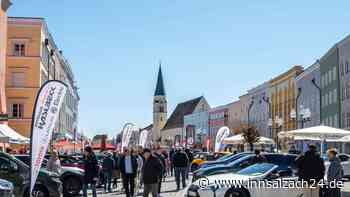 Autosonntag bei bestem Frühlingswetter: So war‘s auf dem streng gesicherten Stadtplatz