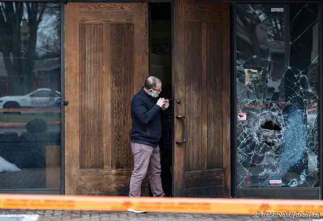 Montreal man charged in December firebombing, vandalism at suburban synagogue