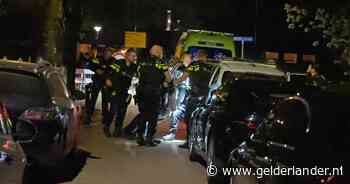 Bewoner schiet gericht op politie in Vierlingsbeek, agenten schieten terug