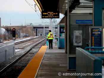 Edmonton hiring 30 transit peace officers for LRT patrols, scrapping security guards
