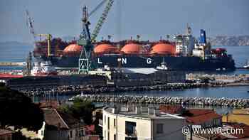 EU weighs buying more US gas due to Trump tariff pressure