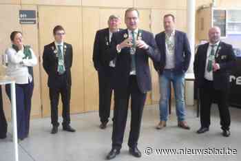 Delmottekring koestert historische piano van haar geestelijke vader