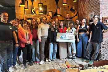 Aurora danst om OverKophuis een duwtje in de rug te geven: “Iedereen is hier welkom”