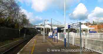 Person dies after being hit by train from Alexandra Palace at New Southgate station