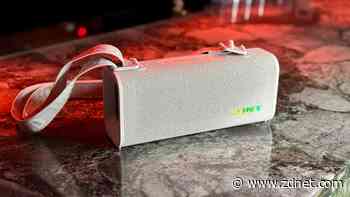 I tested Sony's $200 Bluetooth speaker at a weekend dinner party - and it was all the rave