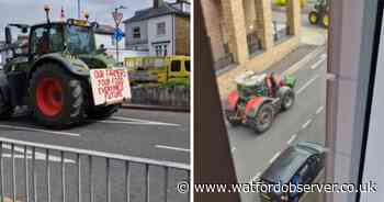 Farmers blare horns and take over Magic Roundabout in protest