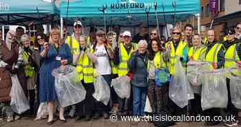 Romford gets a 'spring clean' from volunteers and councillors