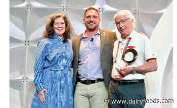 Heat and Control's founder and president inducted into SNAC Circle of Honor