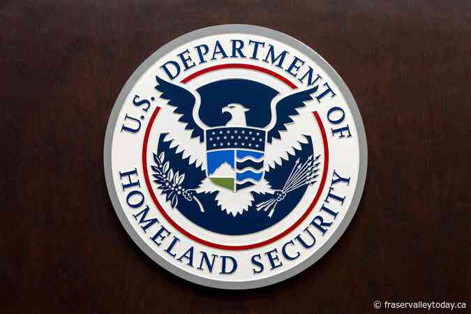 Judge allows requirement that everyone in the US illegally must register to move forward