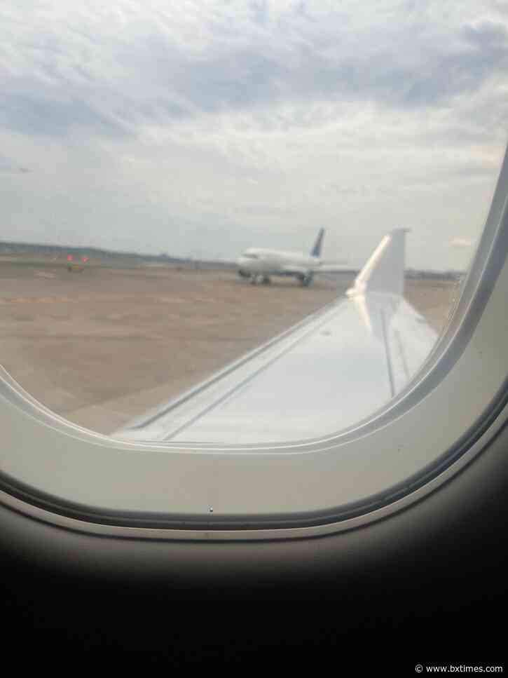 Plane carrying Bronx, Queens lawmakers clipped on D.C. runway; no injuries reported